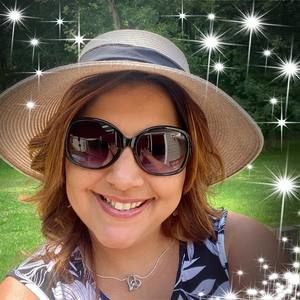 Meet your Posher, Sandy